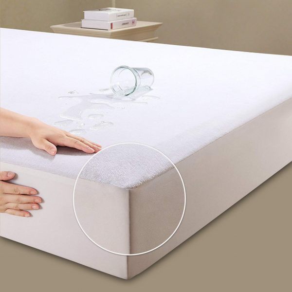 Наматрацник Good-Dream Bamboo De Lux Водонепроникний з резинкою по периметру 100х190 (GDBF100190) GDBF100190 фото